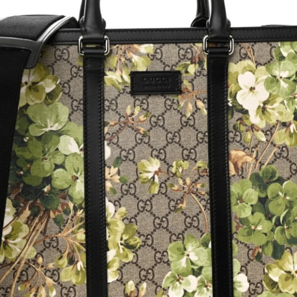 Gucci
GG Coated Canvas Convertible Tote Blooms Print - Picture 3 of 16